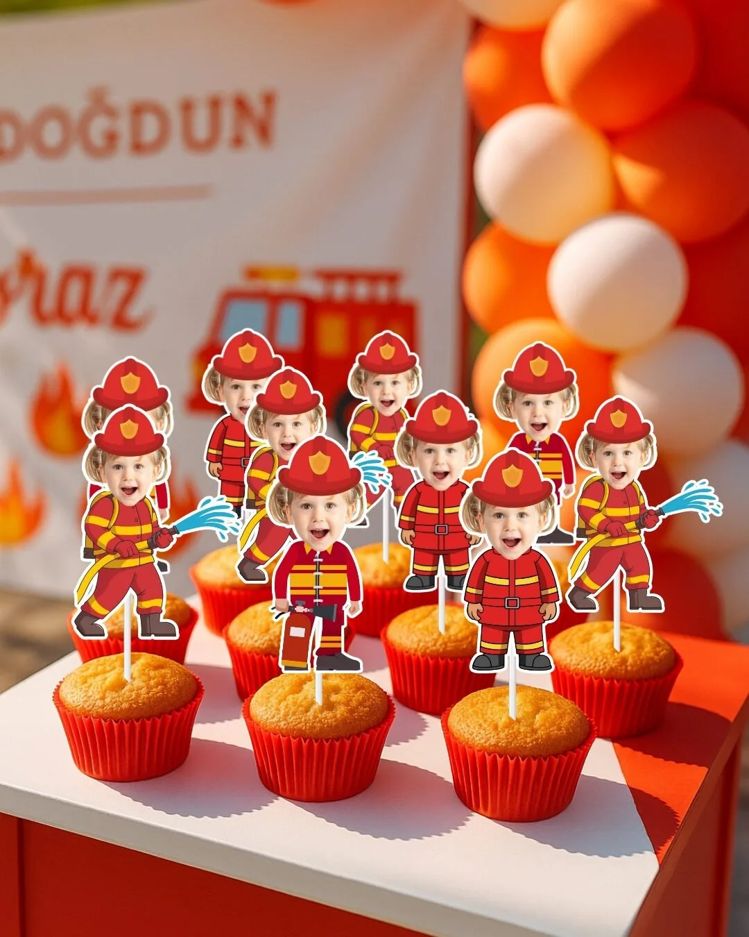 Resimli Cupcake Kürdanı – İtfaiyeci Temalı