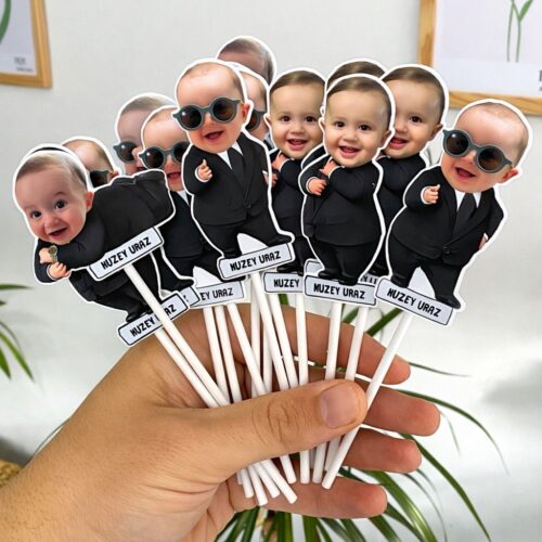 Resimli Cupcake Kürdanı - Patron Bebek Temalı