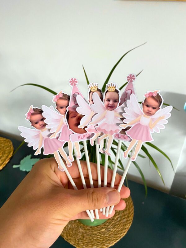 26f75433-9b25-40ff-b862-9b6d5215a162 Resimli Cupcake Kürdanı - Peri Temalı