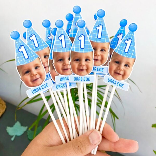 Resimli Cupcake Kürdanı - Açık Mavi Temalı